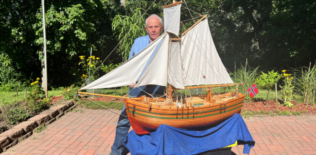 Mindekirken dedicates church ship for bicentennial, On the way to heaven's land
Norwegian immigrant Hans Sandom has created a new ship church for Minneapolis' Mindekirken, a replica of the sloop Restauration.
ow.ly/Lazk50TIuhg