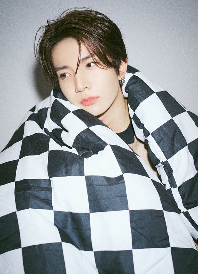 heeseung so adorable 😭😭😭🤏🏻