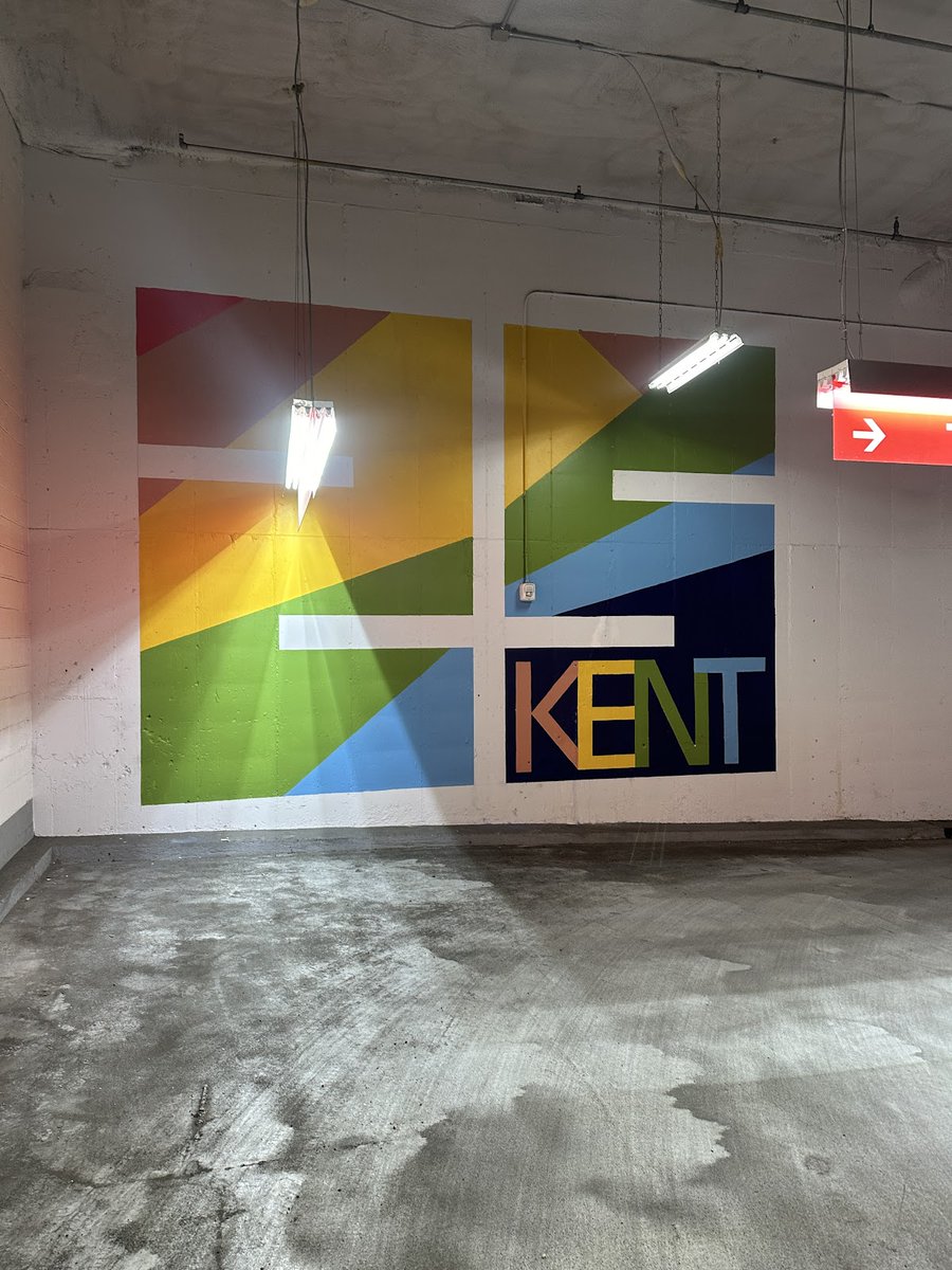 We take the hassle out of commuting with our on-site garage! With 275 parking spots, including 10 EV Charging Stations, employees that live outside the area can feel secure when heading to work.🚗 

Visit twentyfivekent.com/amenities/?utm… to learn more about our amenities.