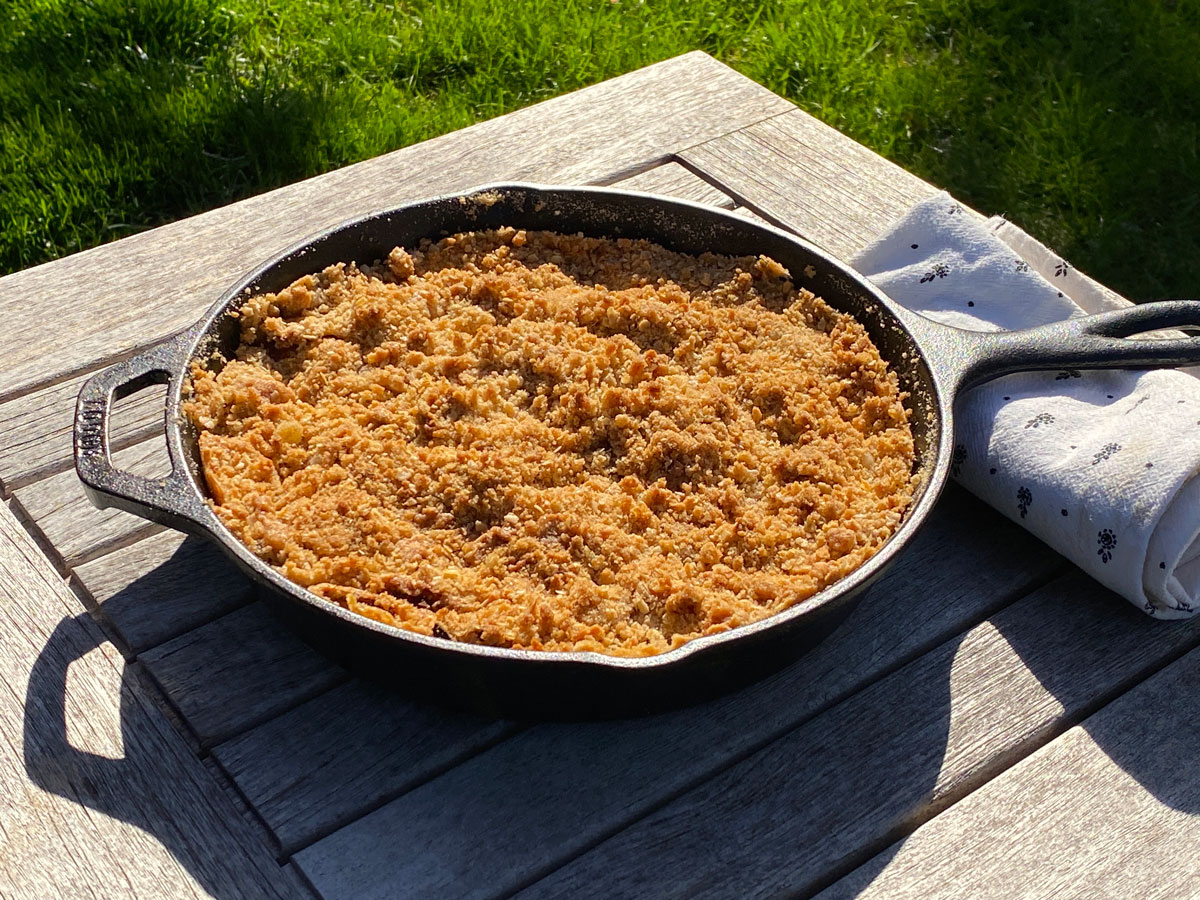 Cooking Channel (@cookingchannel) on Twitter photo YES, you can make apple crisp on your GRILL π€© Get <a href="/chefsymon/">michael symon</a>'s recipe: cooktv.com/3FMO51R YES, you can make apple crisp on your GRILL π€© Get <a href="/chefsymon/">michael symon</a>'s recipe: cooktv.com/3FMO51R