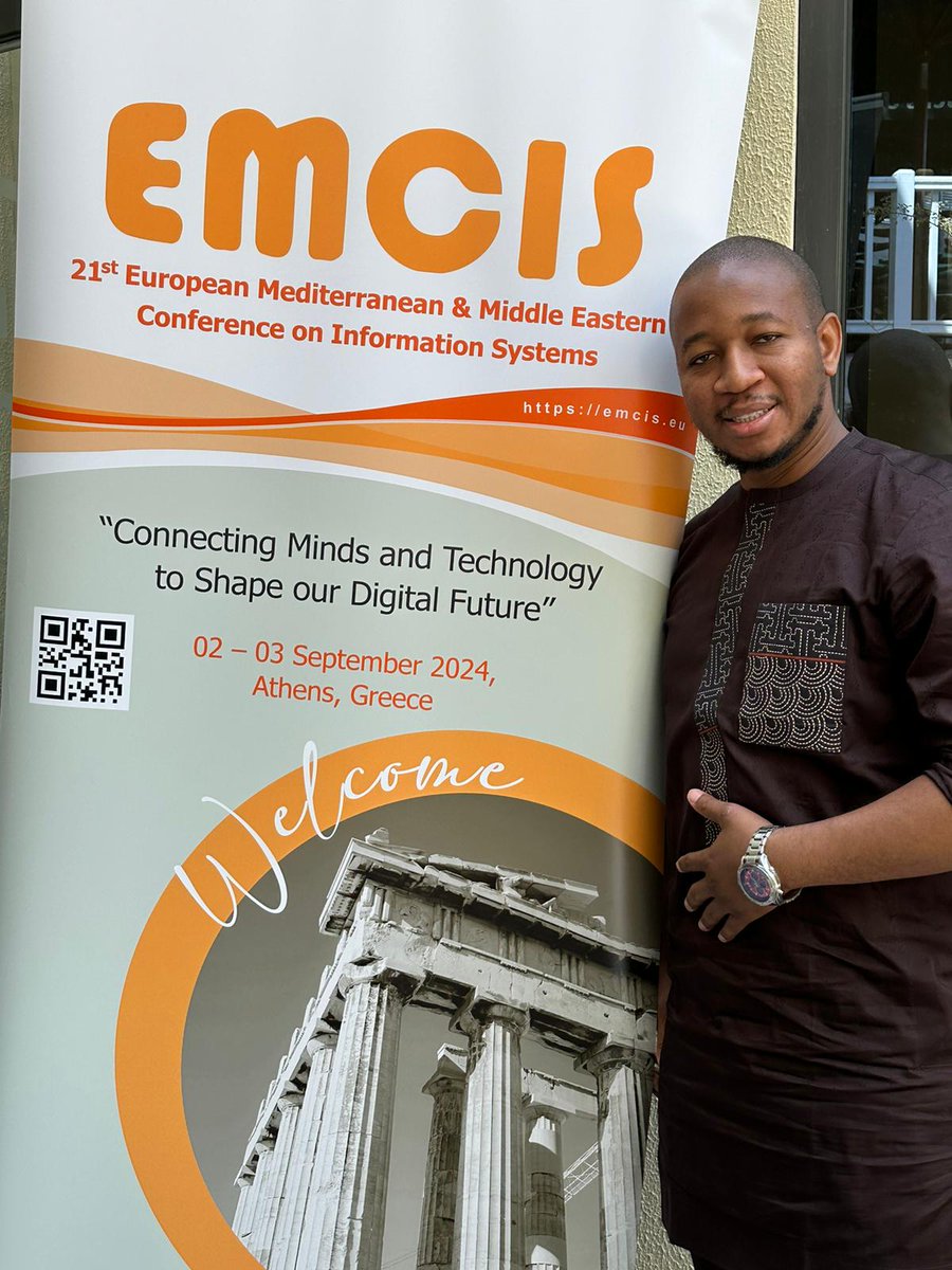 IGidiblings's tweet photo. I had the opportunity to present insights from an aspect of my doctoral research at EMCIS in Athens, Greece. 

This study explores the intersection of quantified self and nutrition outcomes, aiming to bridge the gap between scientific rigour and sustained user engagement. https://t.co/jPVlSqnTsN