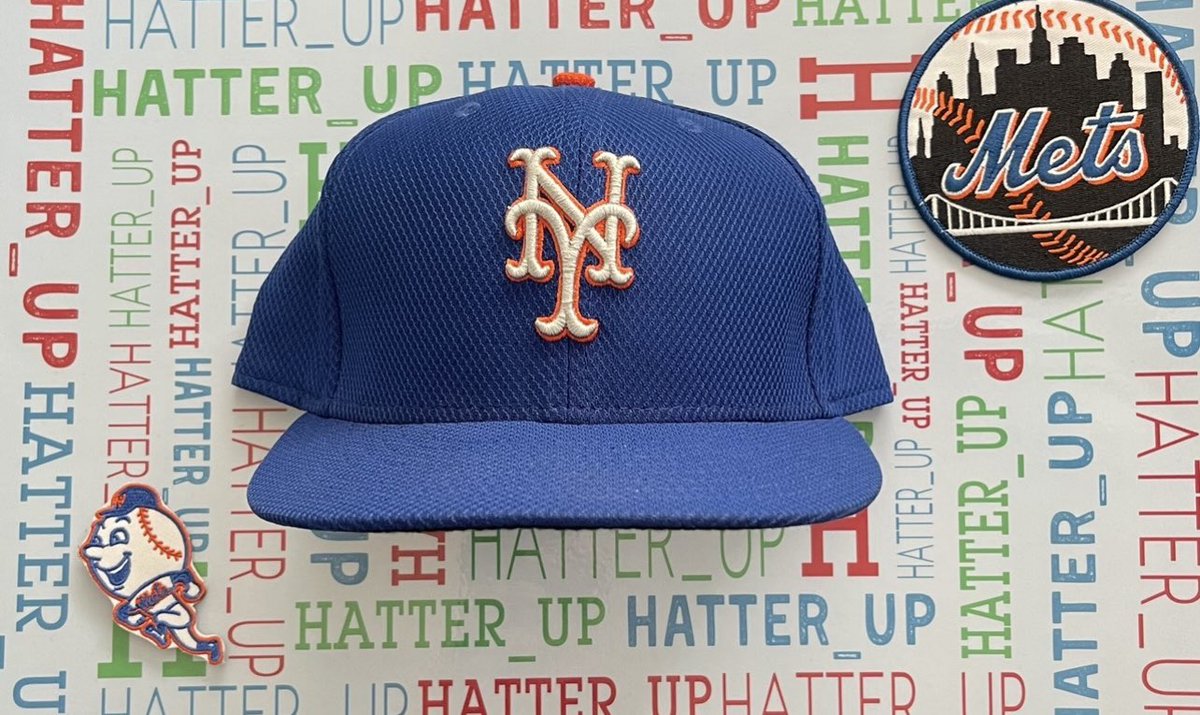 Hatter_up's tweet photo. Bills/Jets for MNF in Yanks/Guards For ALCS in the Bronx but does anyone care? It’s all about the Orange &amp; Blue at 4! My Hat of the Day For NLCS Gm2 is the @Mets old Road Cap They need to tie this series up Today! #BeatLA #Postseason #LGM🍎#OMG #NLCS #Gm2 #MetsWIN #MetsMagic🎩 https://t.co/OzJkfH9YI7