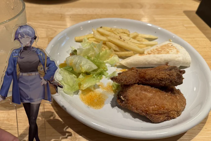 Keiさんにて、フード頂きました!タコス…美味しかったです次は是非コラボじゃない時に来て食べたいと思います!! 