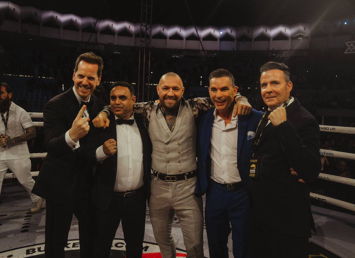 DAZN Boxing tweet media