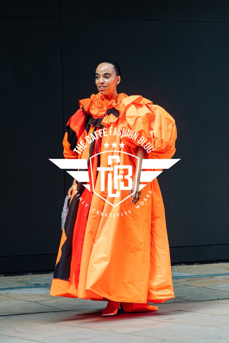 thecaffeblog's tweet photo. London Fashion Week
Out Door Pictures From London Fashion Week 2024 - Curtesy The Caffè Fashion Blog.
London Fashion Week. https://t.co/EsbNC38W7T