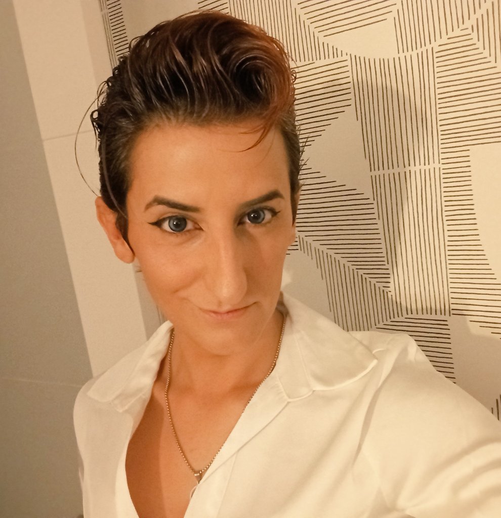 Uuuuyyyy... Que poco caso le hago a Twitter 😅