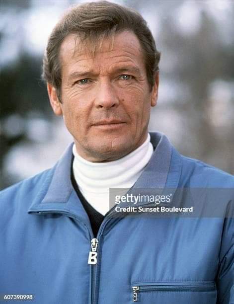 barbaravitali2's tweet image. Remembering #RogerMoore October 14,1927_May 23,2017 (Age 89) #ThePersuaders #TonyCurtis #TheSaint #AViewToAKill #Octopussy #JamesBond @007 @sirrogermoore