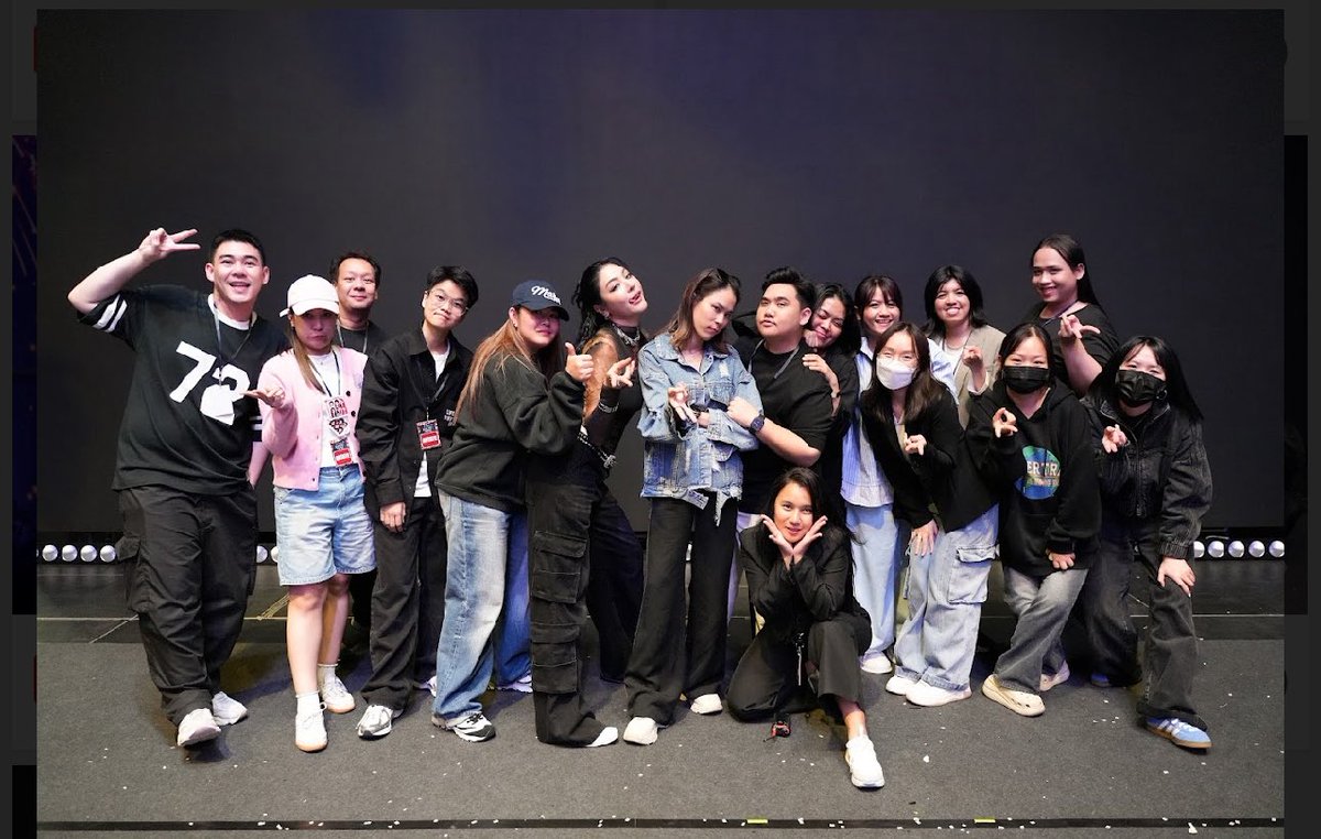 🎁 thanks you very much thank for everything I love you guys so much, we’re family.
 “You’re mine “ =  FairyBabe 💛🌻 #fairybabe