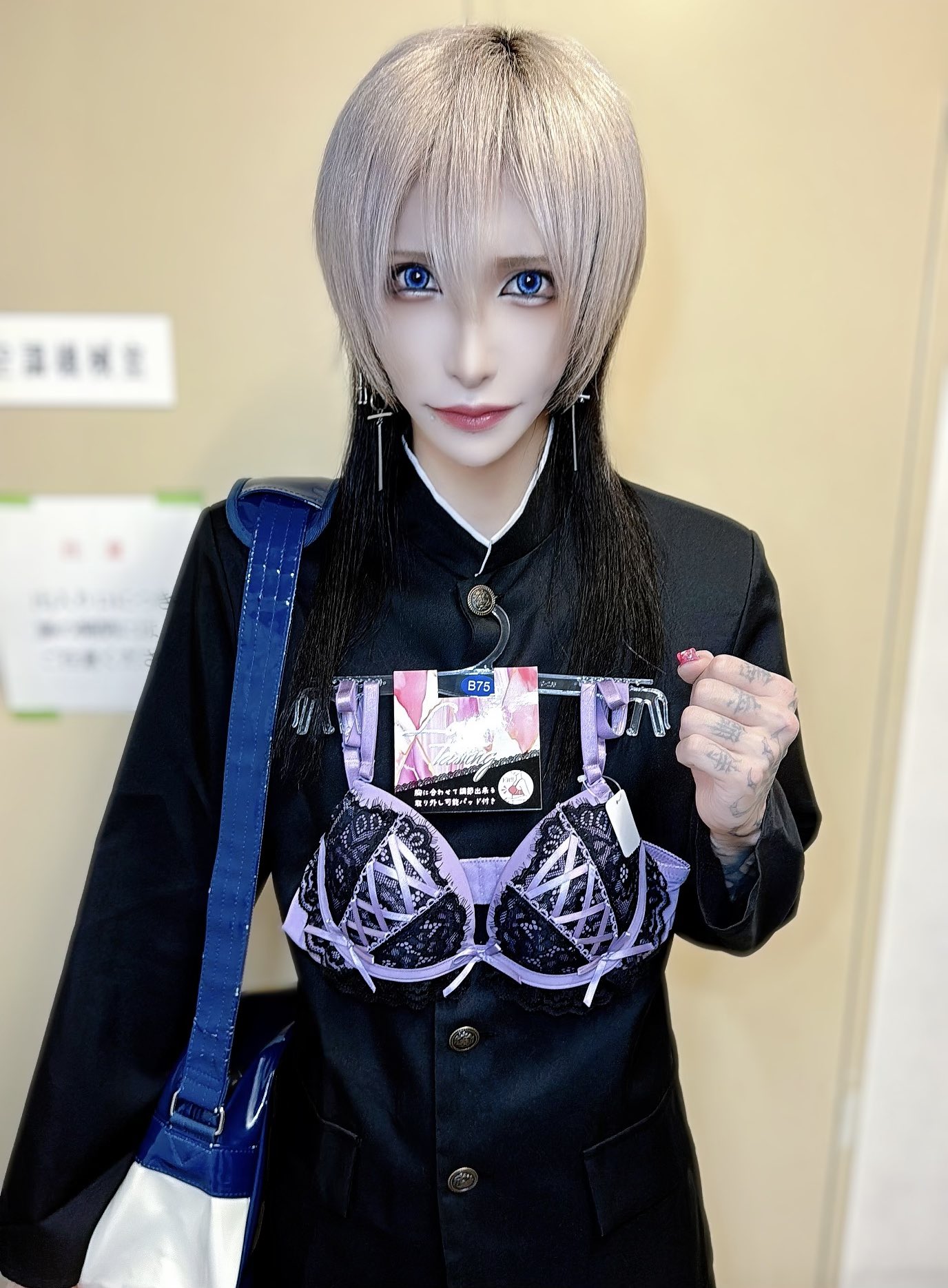 電脳ヒメカ　毒牙メノ　なおち　写真集 PROFILE - 電脳ヒメカ Official Website