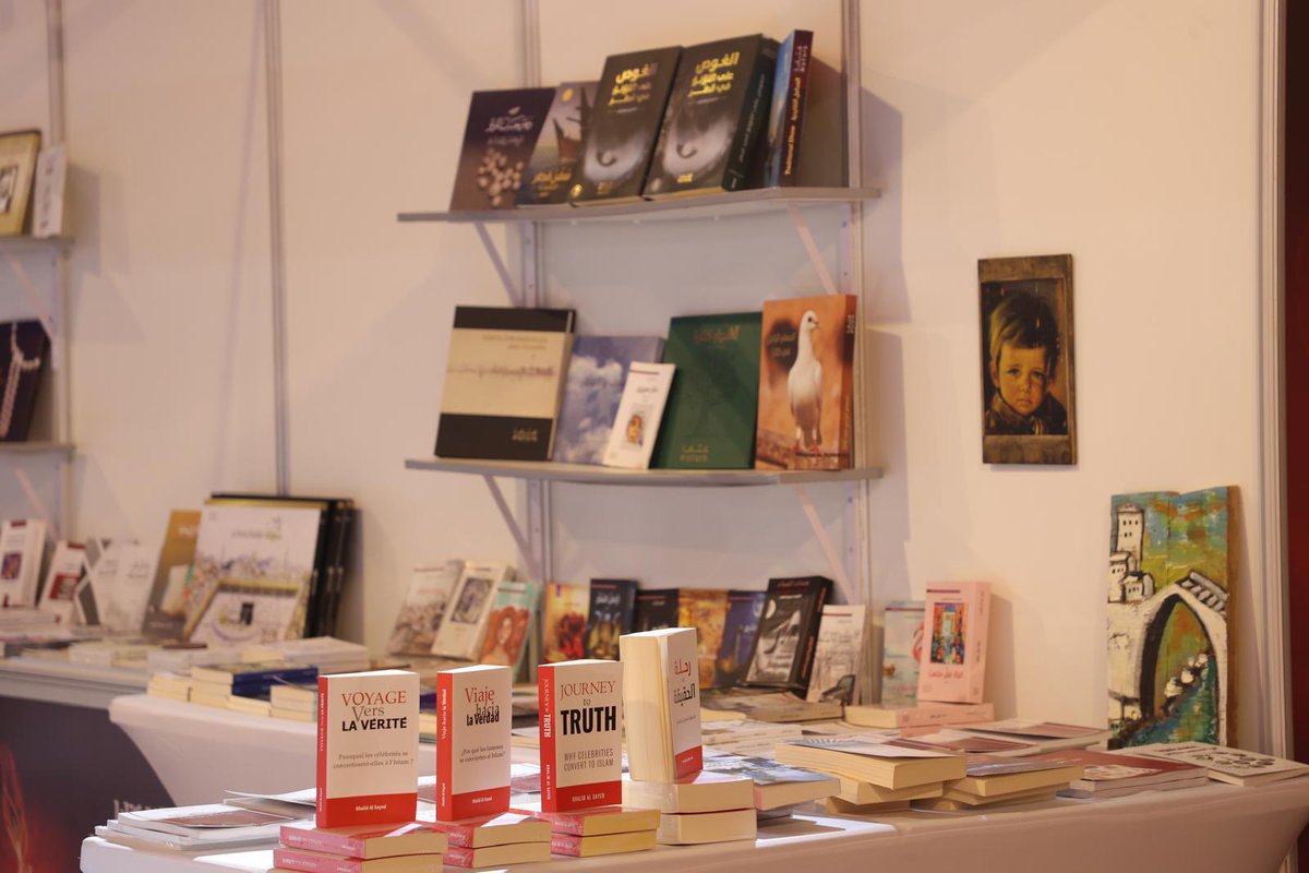 katara_ph's tweet photo. جناح #دار_كتارا_للنشر يُثري #معرض_كتارا_للكتاب النسخة الثانية ضمن فعاليات #مهرجان_كتارا_للرواية_العربية 2024 بإصدارات أدبية وثقافية يعكس رؤيت الدار في دعم المواهب الأدبية وتعزيز ثقافة القراءة
#للرواية_حق_التكريم
#الأسبوع_العالمي_للرواية
#قطر #كتارا https://t.co/EQYc75Ju4l