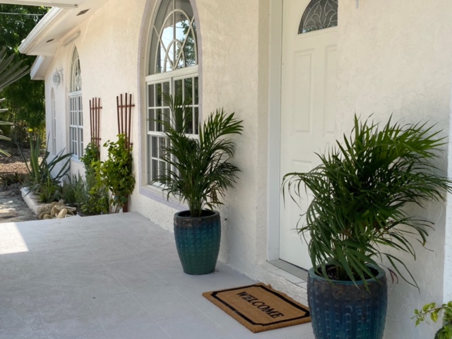 sweetescapetci's tweet photo. Indulge in #TurksAndCaicos #BeachfrontRentals at #SweetEscapeTCI! Luxury & relaxation meet #PristineBeach. Visit https://t.co/s1dZjfN815 to book #OceanfrontLiving today!
#IslandGetaway #LuxuryBeachVacation #TropicalRetreat #TurksAndCaicosVacation #BeachsideBliss #LuxuryTravel https://t.co/PMm07x550d