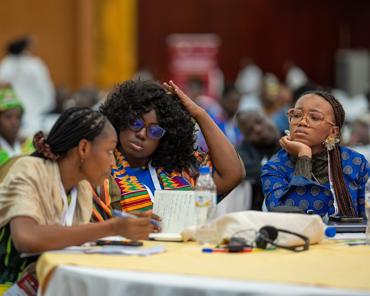 🌱•—#1000AfricanYouthSummit

Know that as you sit here today, you are not just participants. You are part of a family of young African visionaries committed to creating meaningful change. This space is your home. In this space, you are free to express yourselves, collaborate