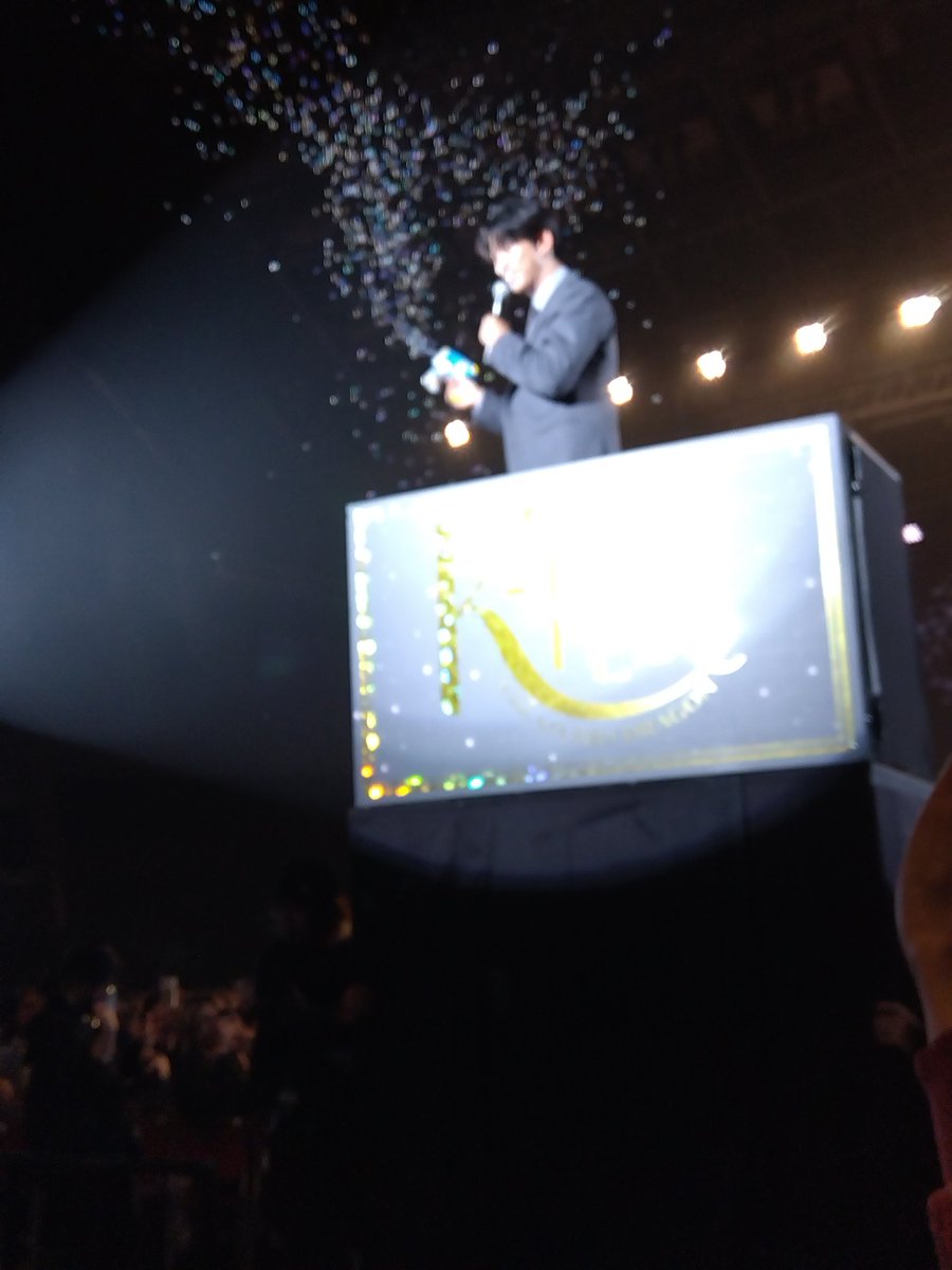 ty_2pm1227's tweet photo. 満喫した三連休も終わり😢
テクに読んでもらえたのか「ポックン…」って言いながらお腹触ってた気がするんだけど…って妹に言ったら読んだんよ！！😏っていってくれたからそう思うことにするꉂ🤣𐤔
テク、イケメンすぎたぜ…
東京楽しかった‼️

 #Kドラマフェス2024
 #テギョン https://t.co/SiXrlEcIJV