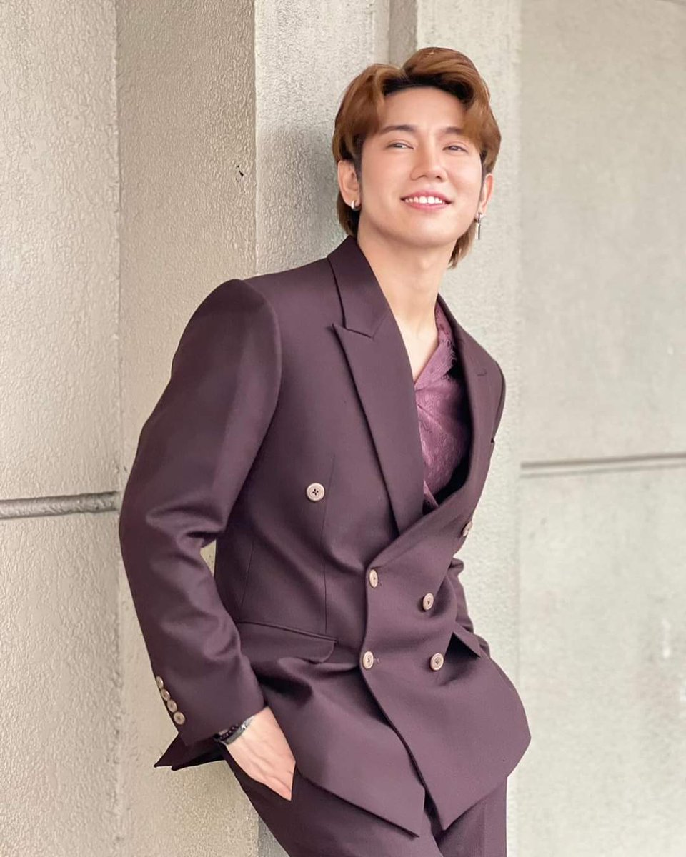 zzzndb's tweet photo. Kahit anong kulay ng formal suit mo bagay sa yo

JMDC ALLURES KIDAPAWAN

JMDCharms PanagIndigay

#JMDCxNVC https://t.co/RFRlyRqZu2