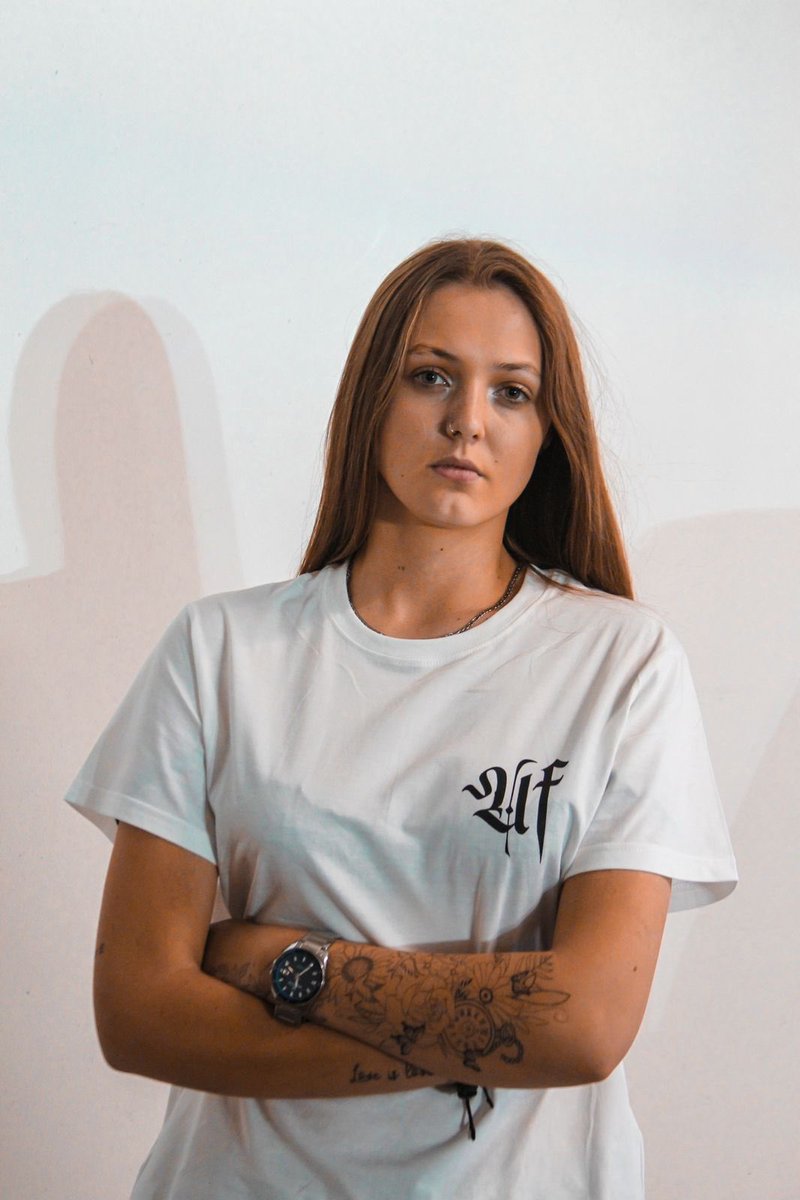 unfilteredfits's tweet photo. ❌White Porsche Tee out now❌

https://t.co/K2EwTTHvhw https://t.co/FYHqd8ioD1