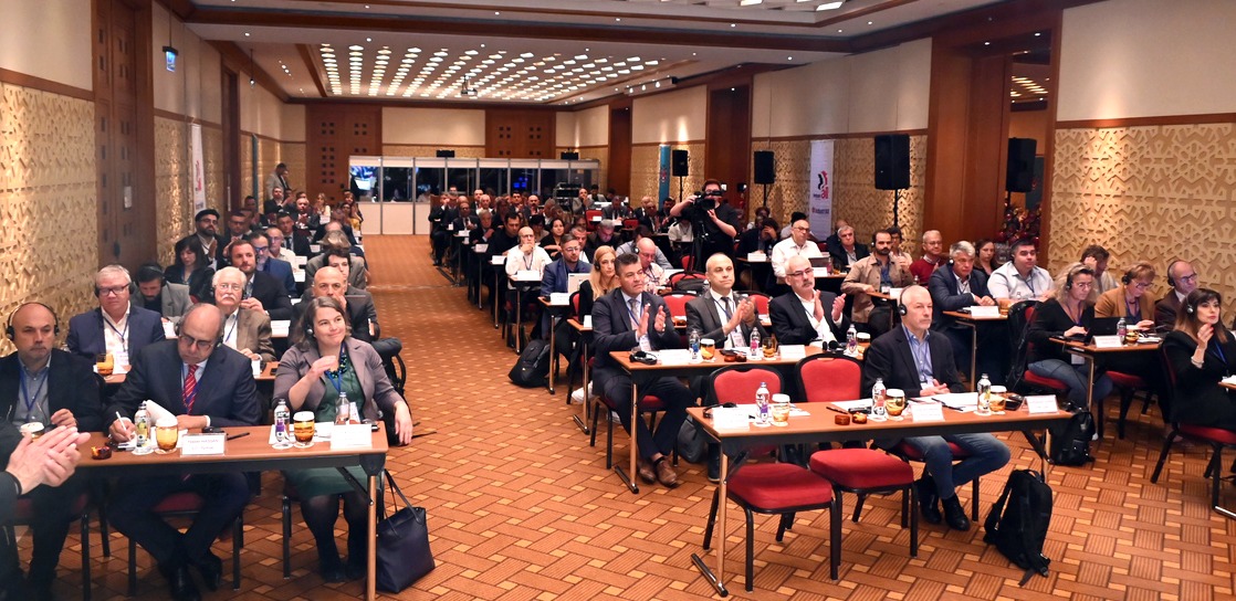 AltundagUysal's tweet photo. Üç gün boyunca sürecek Konferanstan çıkan sonuçların Avrupa ve Dünya işçi sınıfına olumlu katkılar getirmesi dileğiyle, tüm katılımcılara başarılar diliyorum. https://t.co/G3RMCFT1Qm