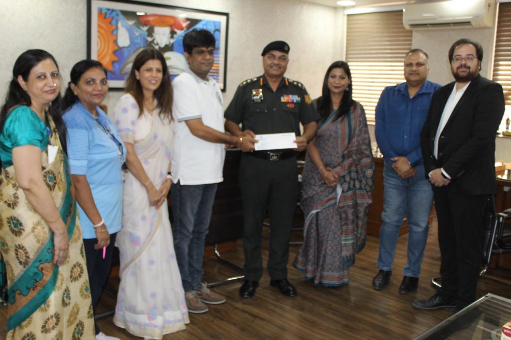 mapsavschool's tweet image. MAPS proudly welcomed Col.Narender Singh Yadav for the Veer Gatha Project,where he inspired students with his heroic journey of leading the Armoured Regiment and operating advanced T-90 tanks.#veergatha #armypride #T90Tanks #Patriotism #MAPS @Dir_Education @drmanishadiet