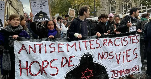 Somos Golem Brasil - Conheça os nossos princípios:

1. O Golem é um grupo de judias e judeus brasileiros que combate o antissemitismo, enquanto fenômeno que atravessa o autoritarismo e o fascismo no Brasil e no mundo.