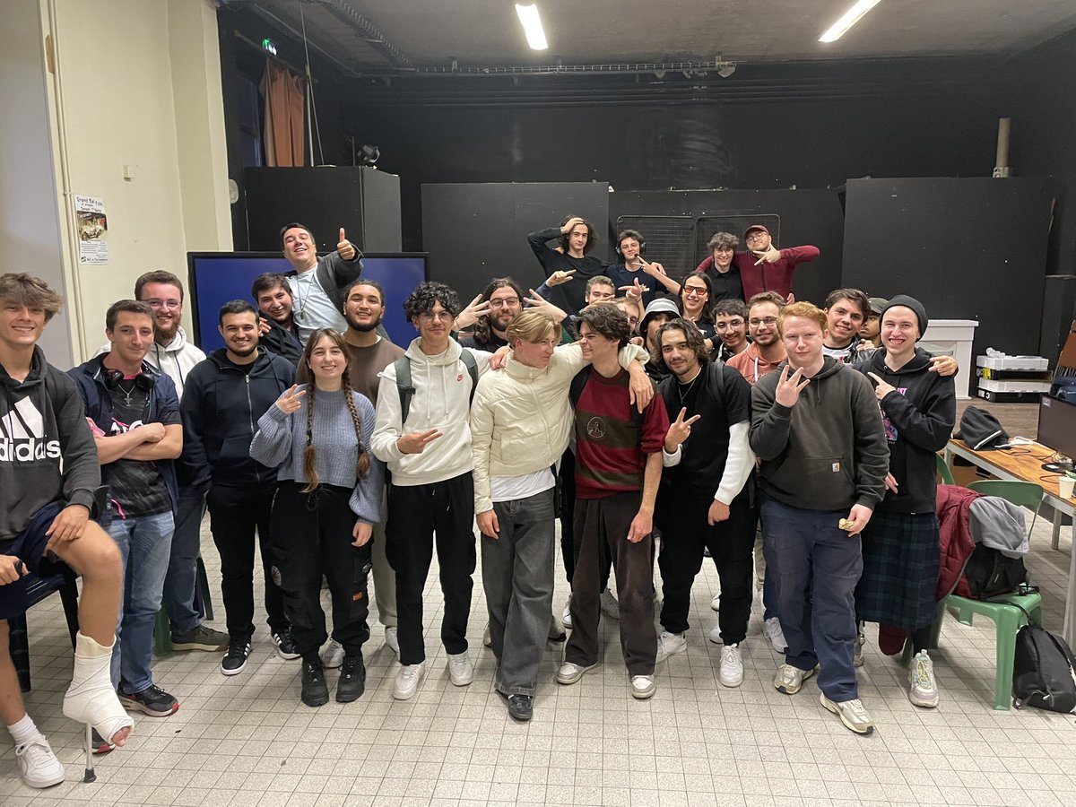 CarcaSmash's tweet image. Un magnifique top 8 pour clore l’événement en beauté !

🥇 @Quenini_ssb 
🥈 @Kiddo_SSBU 
🥉 @_Oxyzz 
4️⃣ @KagaSSBU 
5️⃣ @Kajouuuu &amp;amp; @Shuunx7 
7️⃣ @LeDjo__ &amp;amp; @ElFamosoFloflo 

Merci à tous pour cet événement ❤️