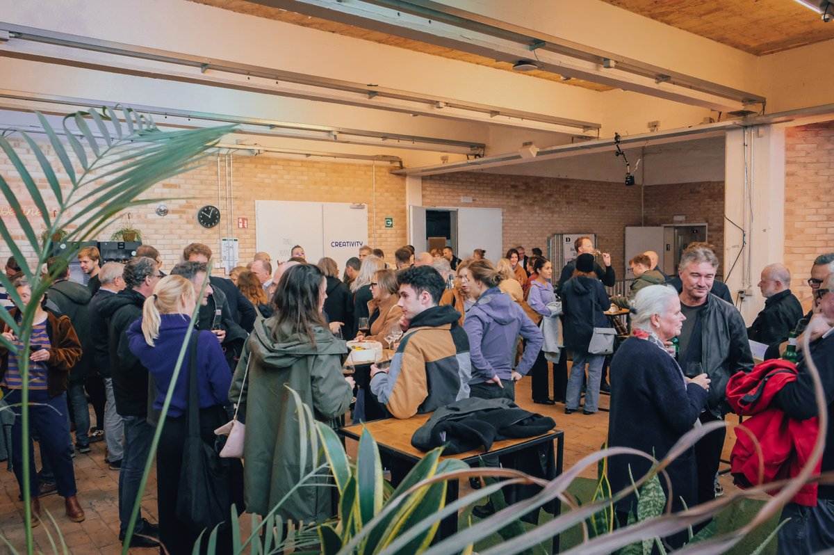🌍 "There are no passengers on Spaceship Earth. We are all crew". We nodigen je graag uit voor het event "Op naar een circulaire regio" op 18 oktober 2024 tijdens het WONDER Creativity Festival.

👉 Praktisch: Van 15.30 tot 17 uur; Budafabriek Kortrijk
bit.ly/4h8t2JJ