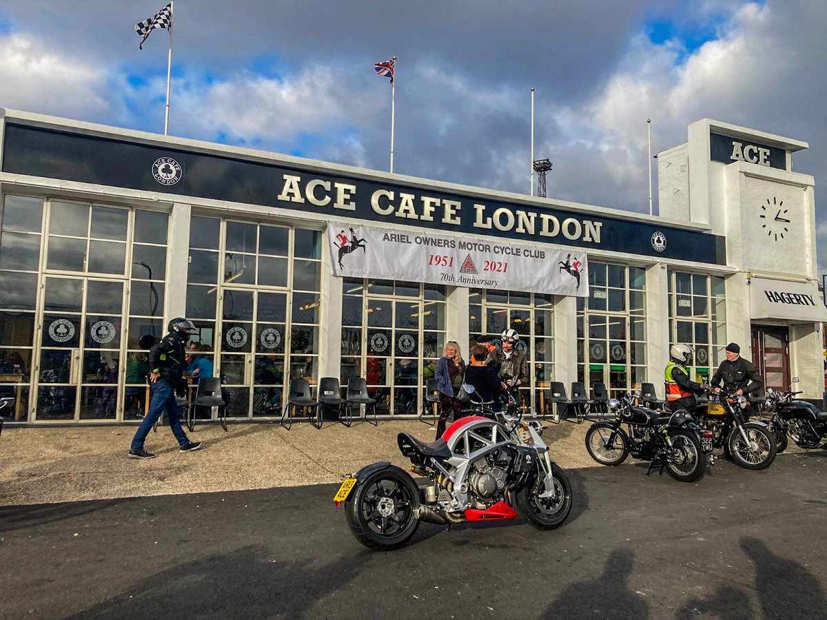 Ariel Motor Company tweet media