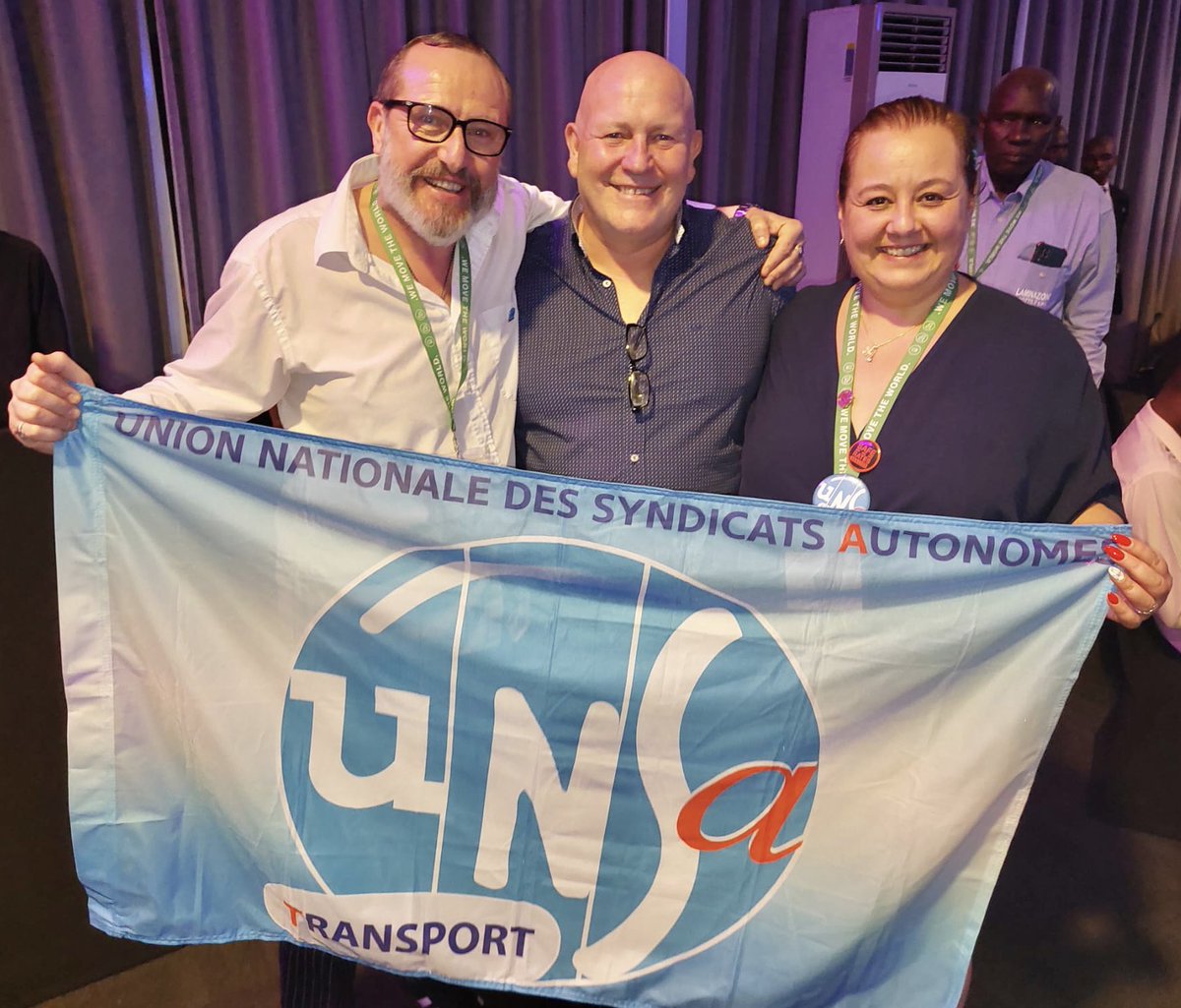 L’UNSA Transport 🇫🇷 félicite chaleureusement Stephen Cotton pour sa réélection au poste de Secrétaire Général de l’<a href="/ITFglobalunion/">International Transport Workers' Federation (ITF)</a> ce jour ! 👏✊
<a href="/UNSA_officiel/">UNSA</a> <a href="/FedUnsa/">Fed.UNSA TRANSPORT</a> #ITFCongress2024 <a href="/ETF_Europe/">European Transport Workers' Federation</a> <a href="/cottonstepheni1/">cotton_stephen@itf.org.uk</a>