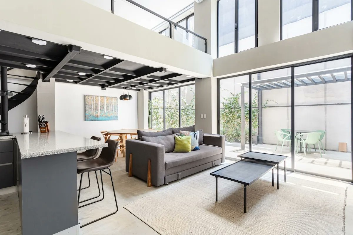 DtravelDAO's tweet photo. Incredible loft in Roma neighbourhood, Mexico City 😍 🇲🇽

Add by RomaStay 👇

Book peer-to-peer with crypto: https://t.co/Vg5oIup2ir

Earn $TRVL.

#PoweredbyDtravel #NiteProtocol #DePIN #RWA https://t.co/ftH1e18hNY