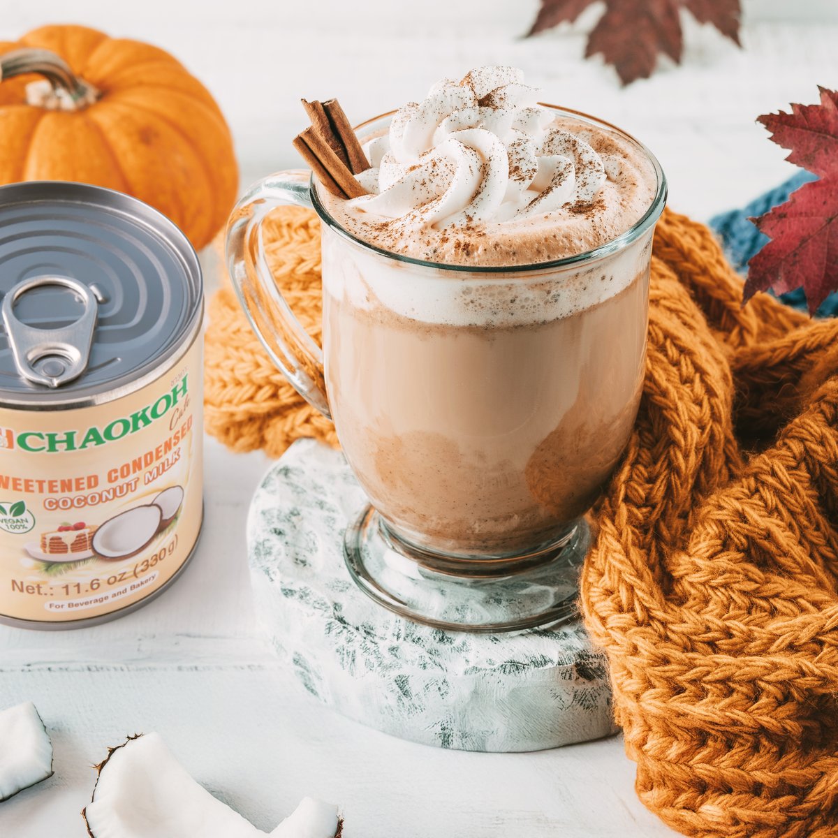 A chai latte is the perfect drink to replace your usual coffee this autumn. Made with black tea, warming spices, milk and a splash of our Sweetened Condensed Coconut Milk, it is the perfect cosy treat ☕️

#chailatte #thailand #condensedmilk