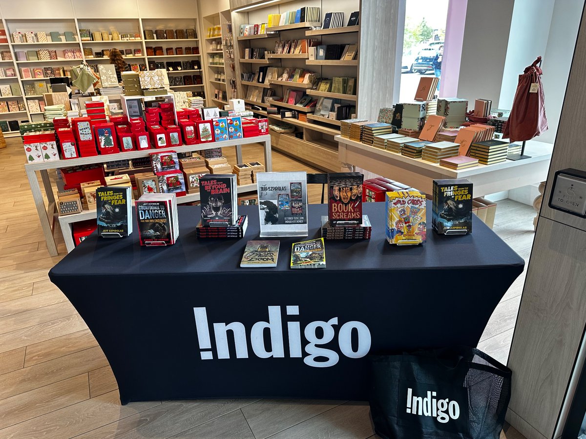 Big thanks to the gang at <a href="/chaptersindigo/">Indigo</a> for letting me crash their #kitchener store to sell #horror books from <a href="/orcabook/">Orca Book Publishers</a> and <a href="/scholasticCDA/">Scholastic Canada</a> to an unsuspecting public. Time for some #heatherspick <a href="/HeatherReisman/">Heather Reisman</a> ! Shout out to amazing artists <a href="/_StevenHughes/">Steven P Hughes</a> and @APB_art
