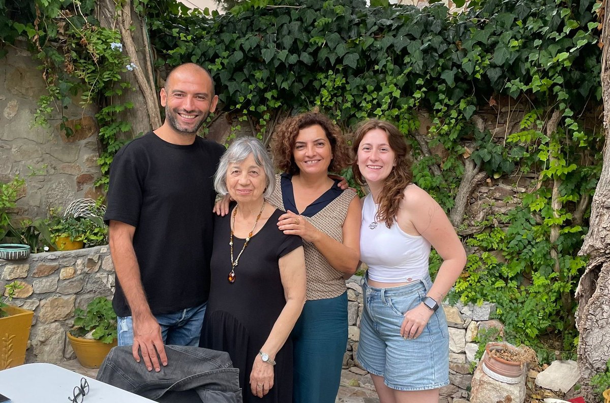 Türkiye’nin Kadın Radyocuları: Biz Radyoyu Çok Sevdik! 

Bozcaada Uluslararası Ekolojik Belgesel Festivali'nde Türkiye’de kadın radyocuları anlatan 'Biz Radyoyu Çok Sevdik' belgeselini izledik. 

Özden Cankaya, Nazan Aydari ve Cem Hakverdi ile belgeselin ilk gösteriminin ardından