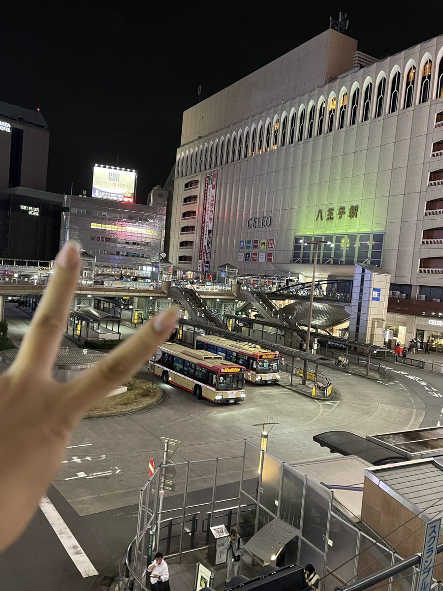 mikitty_BABYS's tweet photo. ライブ後の余韻に浸りながらワイワイ飲んで、
終電で帰ります!
モンちゃんのライブはね、
癒されるんよ✨☺️
そして、
八王子たのしかった!😆
最後、謎の盛り上がりで帰りたくなくなっちゃうやつね。笑
一緒に楽しんでくれたみなさん!
ありがとう😊
@fmb_monkiti
#monkeyparty https://t.co/A7NnzWMdwq