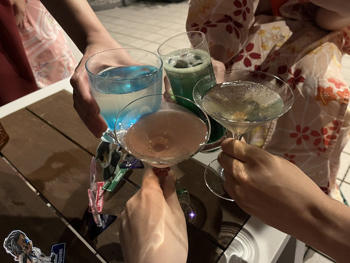 0909fake0429's tweet photo. 貴様らのエデンはここです 自陣でオフ会してきました！自陣概念ヴェネチアンローズ作ったりイメカク自作したり没入体験したり盛りだくさん&amp;Happy面白すぎ2日間でした！らのじ本当にありがとう～～～chu💋💕 https://t.co/lPcQ3xOVrX