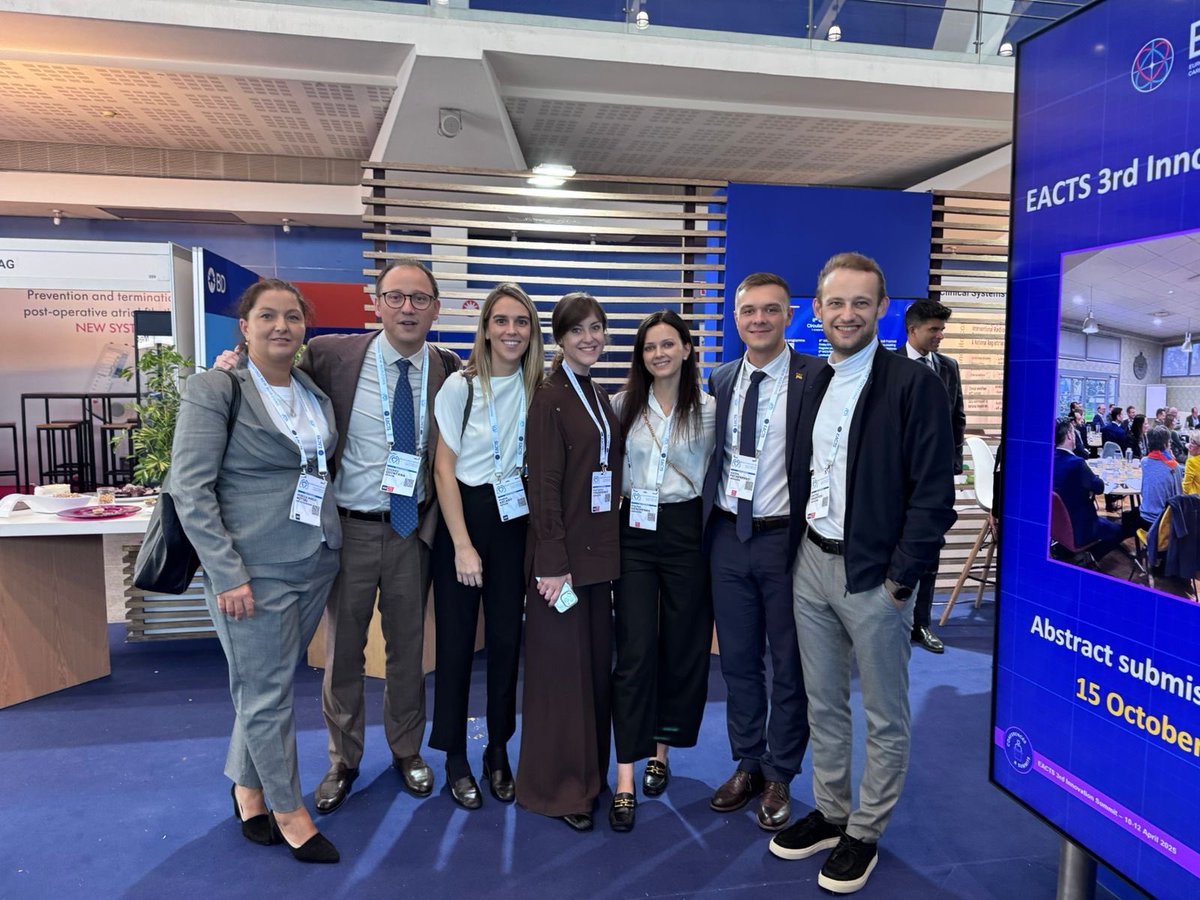 EduQuintanaCVS's tweet photo. Cardiovascular Surgery ICU at @hospitalclinic @UniBarcelona 

Our team is very proud to host the international @EACTS Francis Fontan Fellowships for 5 consecutive years. 

@rafasadaba @RuggeroPaulis @pomyers @mcastellaMD @maria_ascaso @alcocerjorg D. Pereda and E.Sandoval https://t.co/gdoFIuc7xg