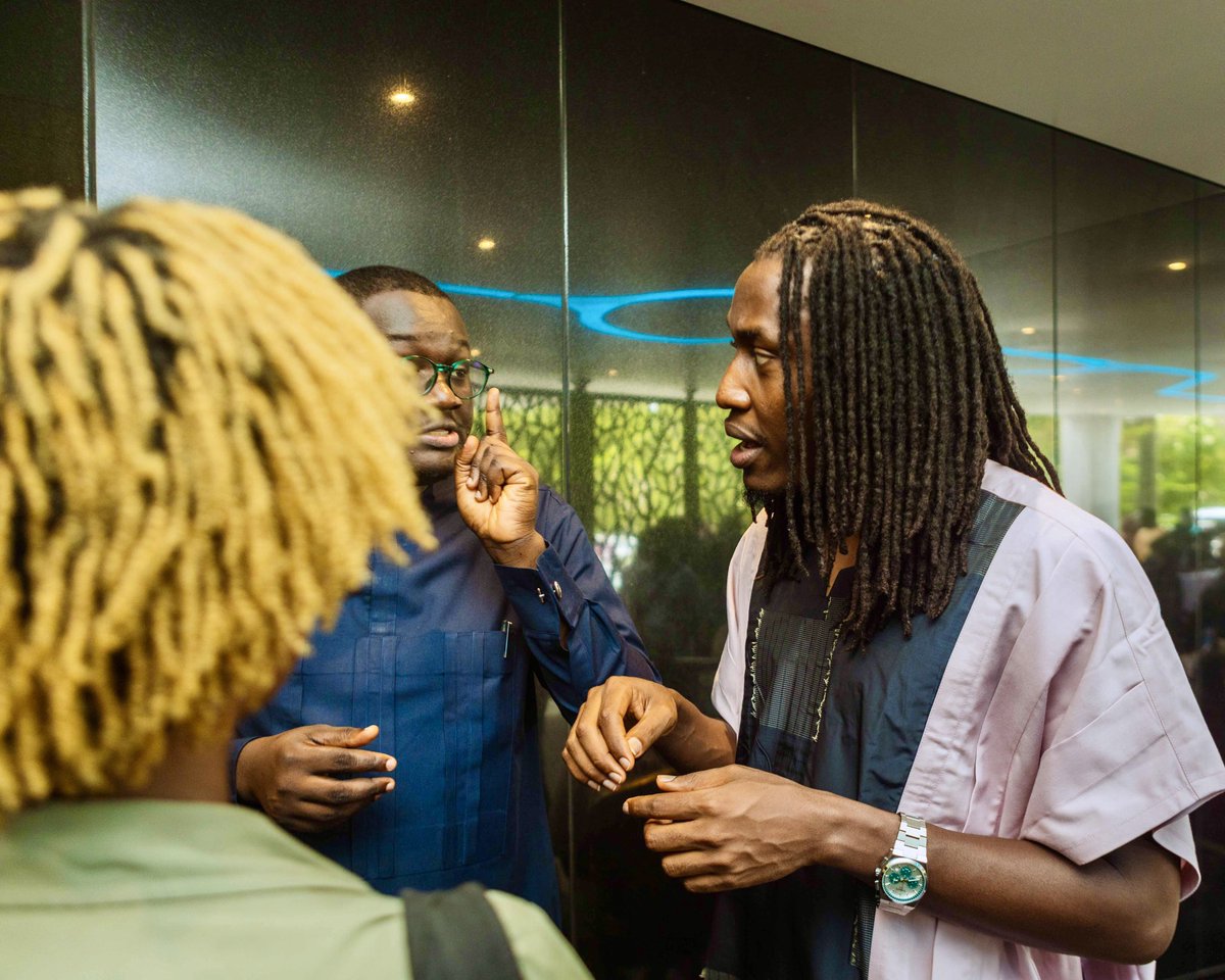 FourthCanvas's tweet image. We had an awesome time at the Moonshot by TechCabal! 

1/3

#moonshotbytechcabal2024 #moonshotbytechcabal #techleader #startups #buildingfortheworld #innovation #techecosystem #fourthcanvas