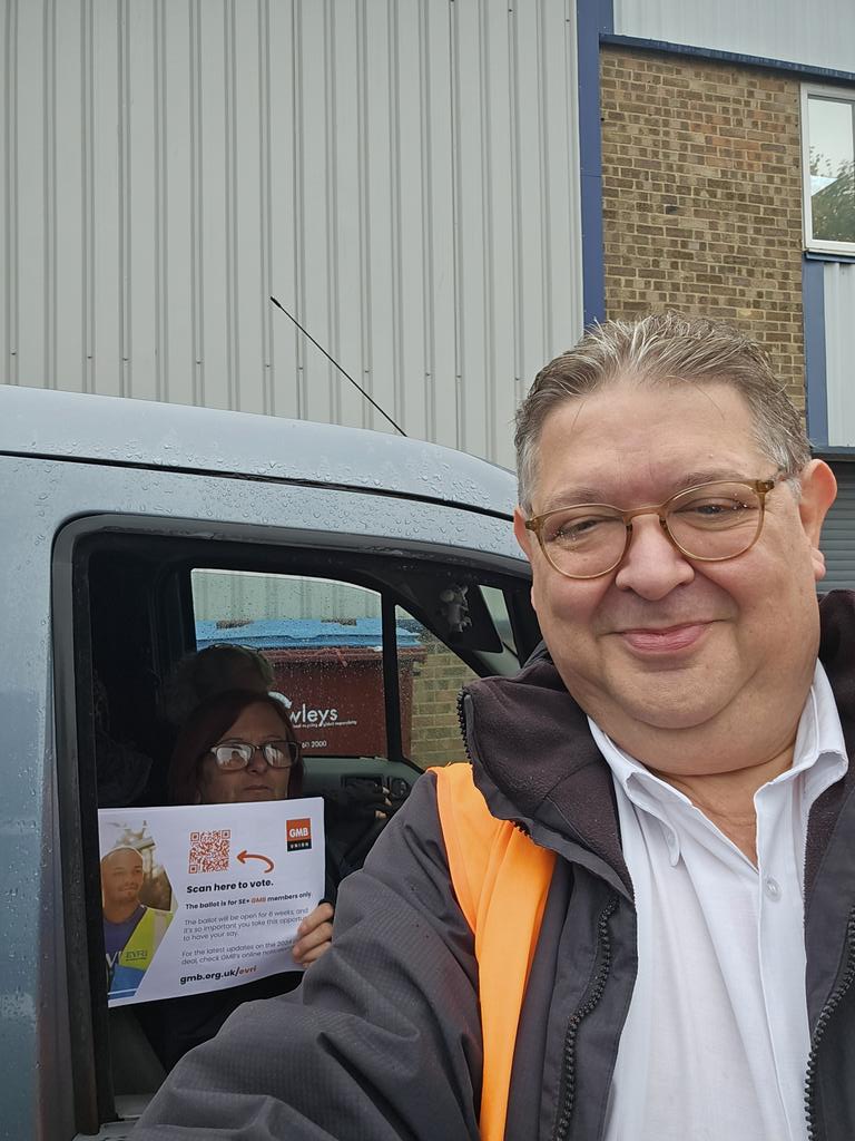 This morning I visited Evri Hoddeston for Balloting and to welcome some new members. #makeworkbetter #membersfirst