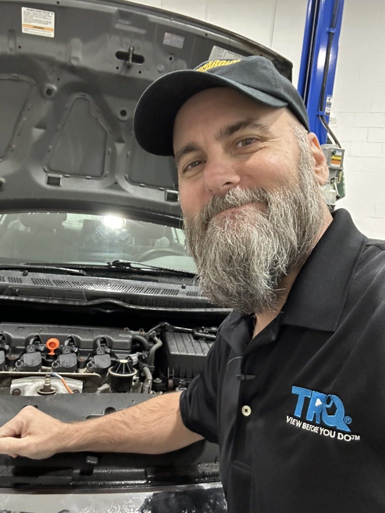 EricTheCarGuy's tweet photo. For the next 2 weeks I’m working in MA with @trqautoparts creating some new content for their channel. Today’s video covers P0171 and P0174, lean codes. Look for this video and more in the coming weeks on their channel. #videoshoot #trqautoparts #p0171 #p0174 #ericthecarguy https://t.co/FdhnNByIPT