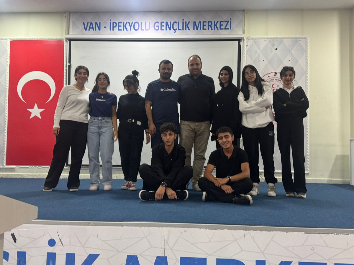 GSBSeyrantepeGM's tweet photo. Türkiye Münazara Ligi il elemeleri kapsamında üç takımımız birinci olmuştur.
Bir takımımız ise ikinci olmuştur.
Tüm gençlerimizi başarılarından ötürü tebrik ederiz.
Başarılar Gençler👏👏👏💯💯 https://t.co/CYGYqgCCN3