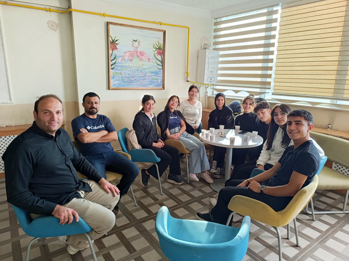 GSBSeyrantepeGM's tweet photo. Türkiye Münazara Ligi il elemeleri kapsamında üç takımımız birinci olmuştur.
Bir takımımız ise ikinci olmuştur.
Tüm gençlerimizi başarılarından ötürü tebrik ederiz.
Başarılar Gençler👏👏👏💯💯 https://t.co/CYGYqgCCN3