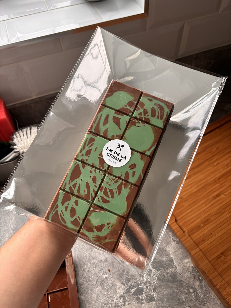 xemilywalker's tweet photo. Wanted the Dubai chocolate, made the Dubai chocolate x https://t.co/E1fBIu5y1T