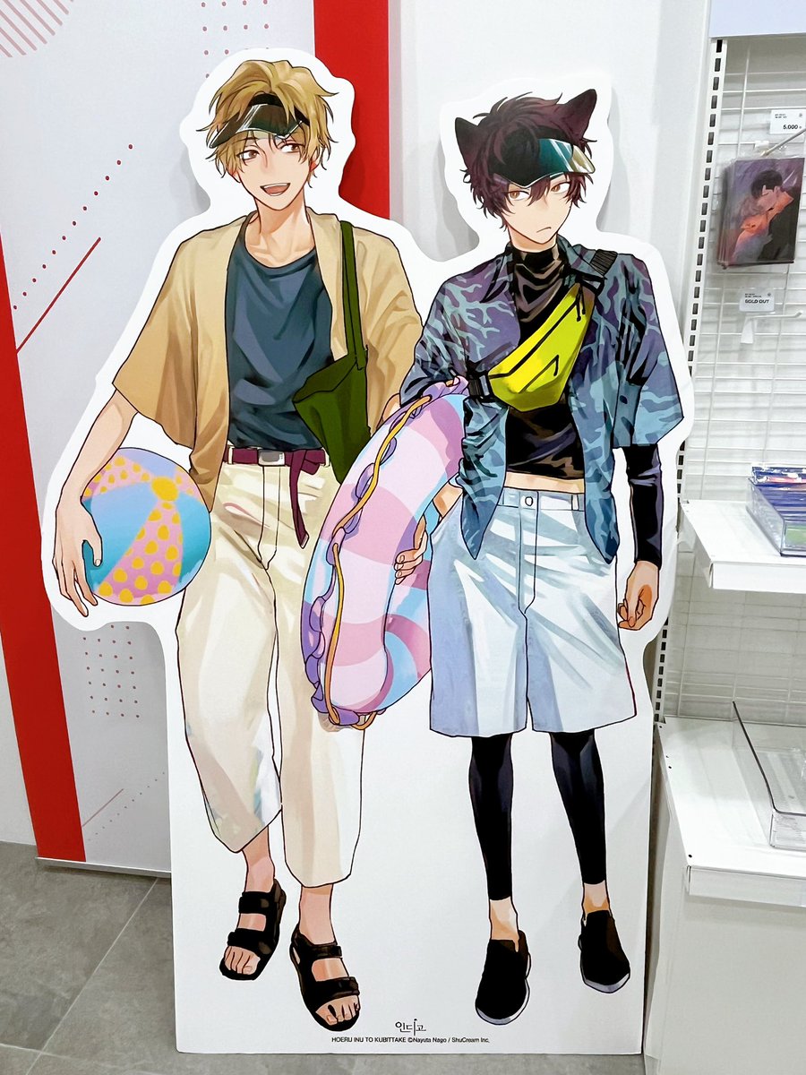 noanovel's tweet image. ❤️from RED x LIMITION 팝업 스토어❤️
홍대 AK 3층에 있는 프롬레드 3주년 팝업 다녀왔습니다!
넓직한 공간에 전시회처럼 되어있어서 사진 찍기가 정말 좋았어요 
카페에서 판매했던 굿즈뿐만 아니라 엽서나 티켓 등 놓쳤던 굿즈도 구매할 수 있었네요
#fromRED #팝업스토어 #인디고 #리밋션 #방문후기