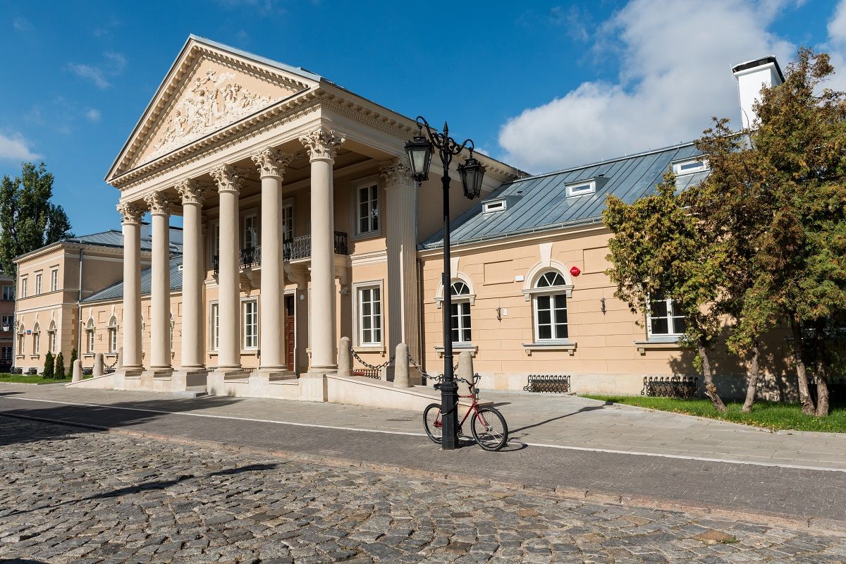 Ruszyła rekrutacja na studia podyplomowe Komunikacja Korporacyjna 2024/25. 

Tematyka studiów obejmuje kluczowe obszary komunikacyjne z punktu widzenia marki, koncentrując się na najważniejszych i najnowszych dziś trendach. 

Więcej informacji na: lnkd.in/dqTeB7rx