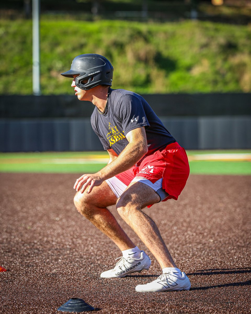 VMI Baseball tweet media