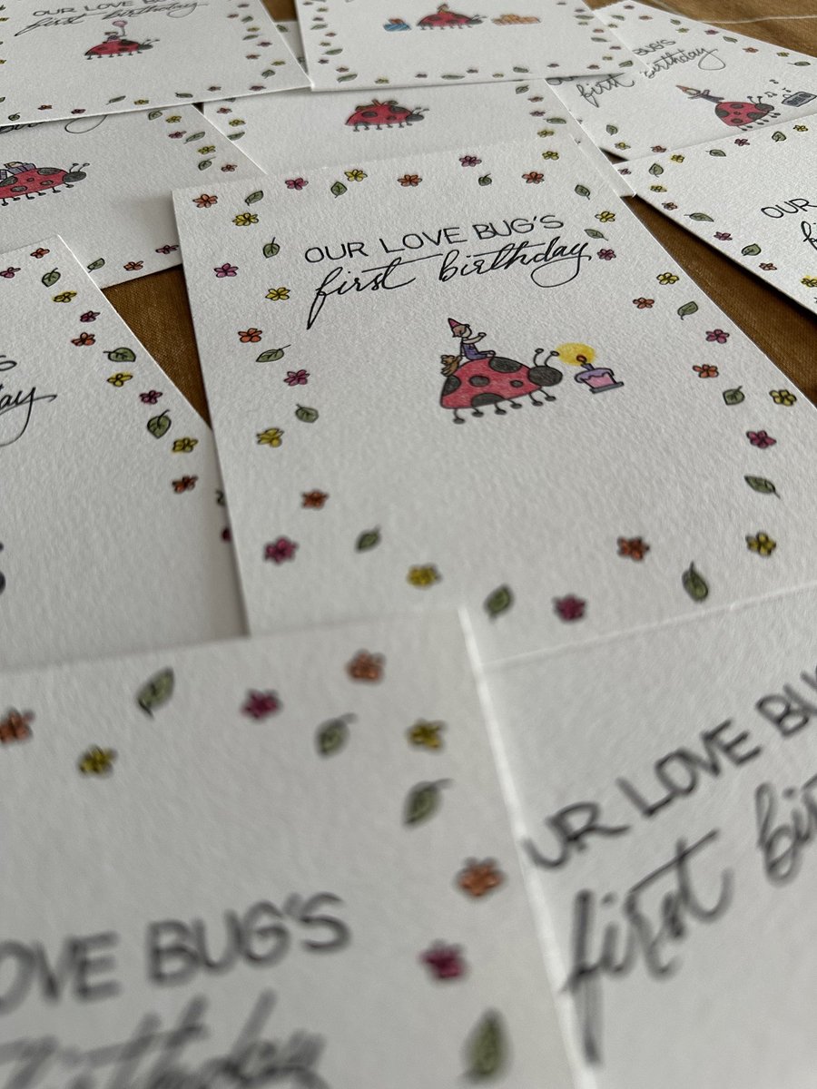 2cmHumans's tweet photo. We had the pleasure of illustrating little birthday cards for a very special little girl. 🐞

These cards are all handmade with different little illustrations, and space for special messages from loved ones on the back. 

Happy Birthday, Noa! 🐞❤️

#2cmhumans https://t.co/kLRhg48mrD