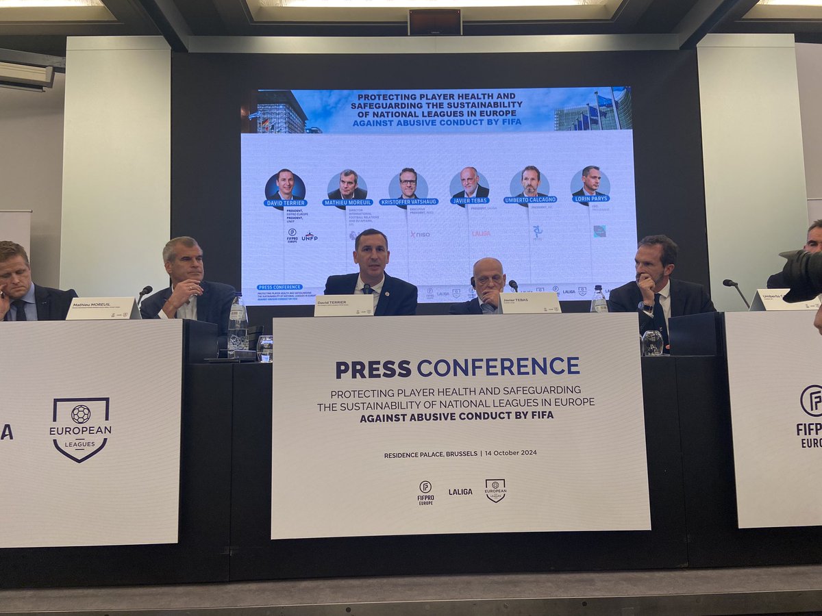 Ce lundi à Bruxelles, <a href="/FIFPRO/">FIFPRO</a> Europe, <a href="/EuropeanLeagues/">European Leagues</a> and <a href="/LaLiga/">LALIGA</a> ont déposé auprès de la Commission Européenne une plainte contre <a href="/FIFAcom/">FIFA</a>, contre son calendrier démentiel qui met en danger la santé physique et mentale des joueurs et me nace la viabilité économique et sociale