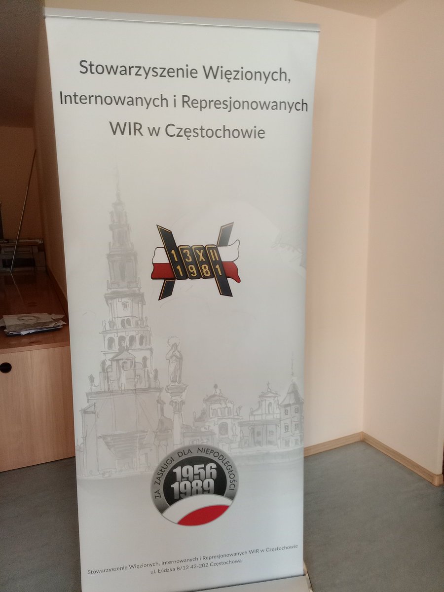 <a href="/RepublikaTV/">Telewizja Republika 🇵🇱 #włączprawdę</a> 
#strajkgłodowy 
Legenda WZZW i "Solidarności" - Jan Karandziej rozpoczął w siedzibie "Solidarności" w Częstochowie, protest głodowy przeciw przetrzymywaniu w areszcie ks. Olszewskiego!
Przybyłem, aby Go wesprzeć dobrym słowem i podziękować za inicjatywę! 
💪🇵🇱