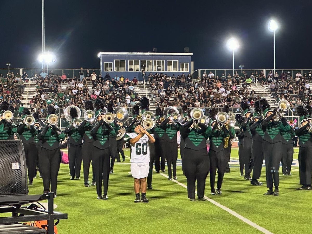 swisdfinearts's tweet photo. The @SouthwestBand has lots of students involved in multiple activities! At @swisd students absolutely can do multiple things! https://t.co/6tSokAltA9