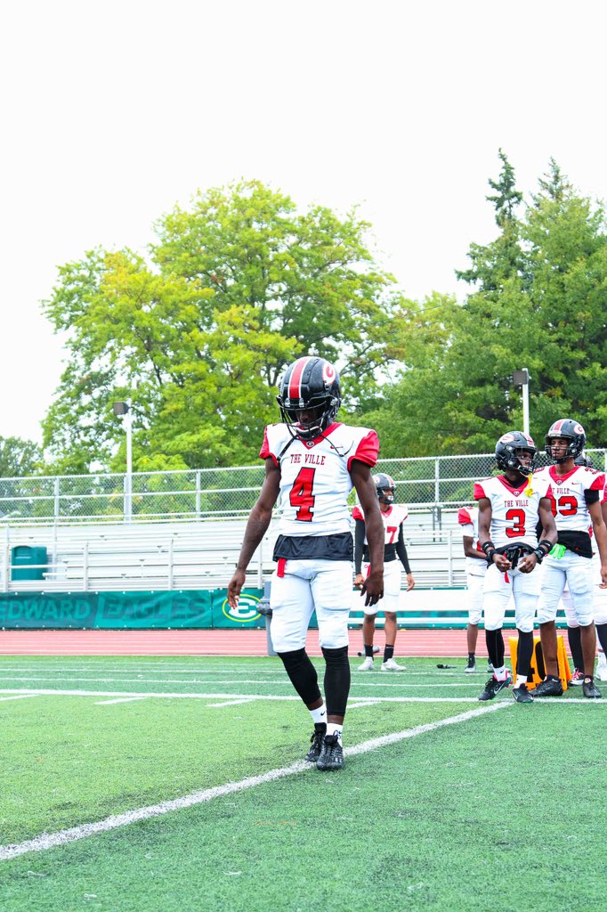 London Hearn tweet media