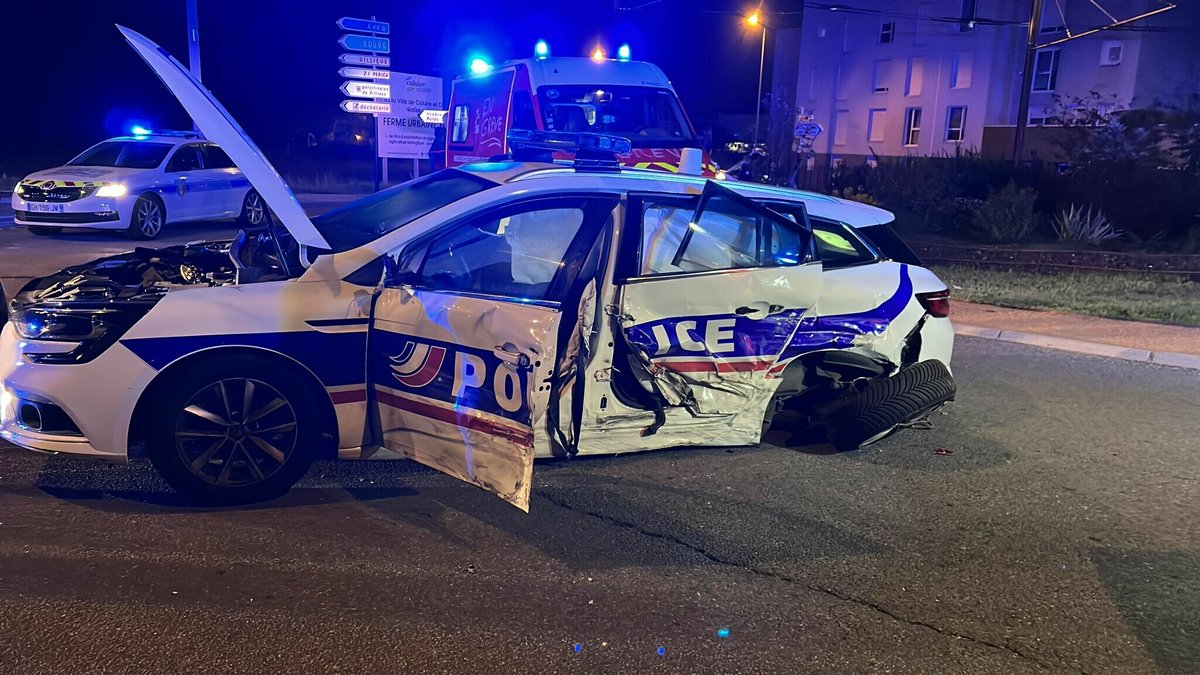 Deux policiers ont été blessés après un refus d'obtempérer, ce lundi en début de matinée à Rillieux-la-Pape, près de Lyon 

Le conducteur, un homme de nationnalité suisse, a été interpellé et placé en garde à vue.