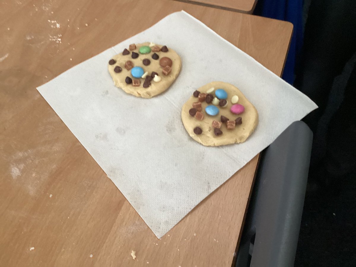 WyndhamYear5's tweet photo. On Friday, #year5 created their own cookies in #DT to fit a design brief after weeks of #research, #designing and #evaluating what would suit our user best! @satrust_ https://t.co/1SYpHA9rt2