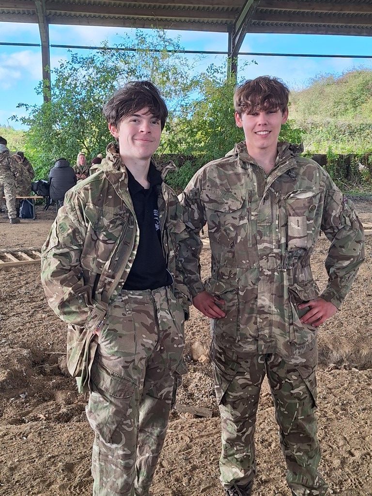 ThryberghAcad's tweet photo. 🪖 On 10th October, 28 students from Years 9 and 10 completed the Army Youth Challenge Day Careers Event at Alanbrooke Barracks, showing all the attributes of the Thrybergh Way to represent the Academy!

Read the full story here 👉 https://t.co/TwBicGUAVa https://t.co/xgtHqv5TUn